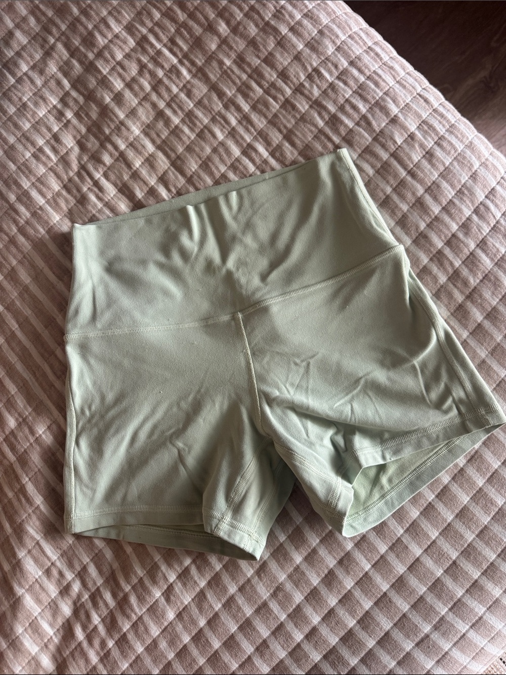lululemon athletica High-Rise Mint Green Align Shorts